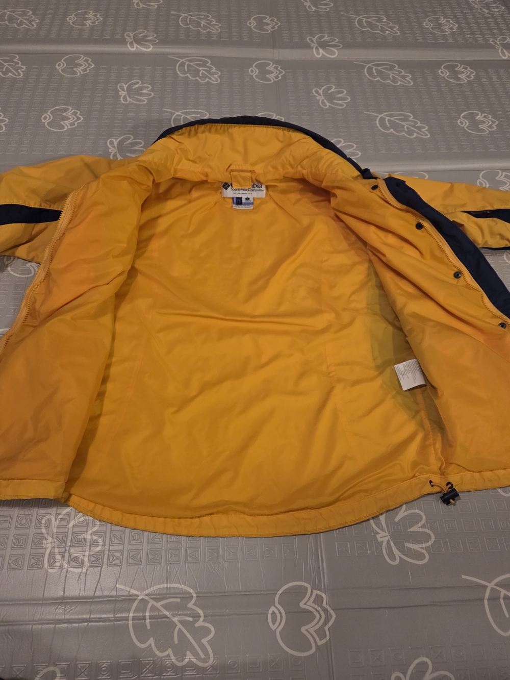 Columbia Womens Core Interchange Yellow and Navy Ski Jacket - Picture 8 of 11